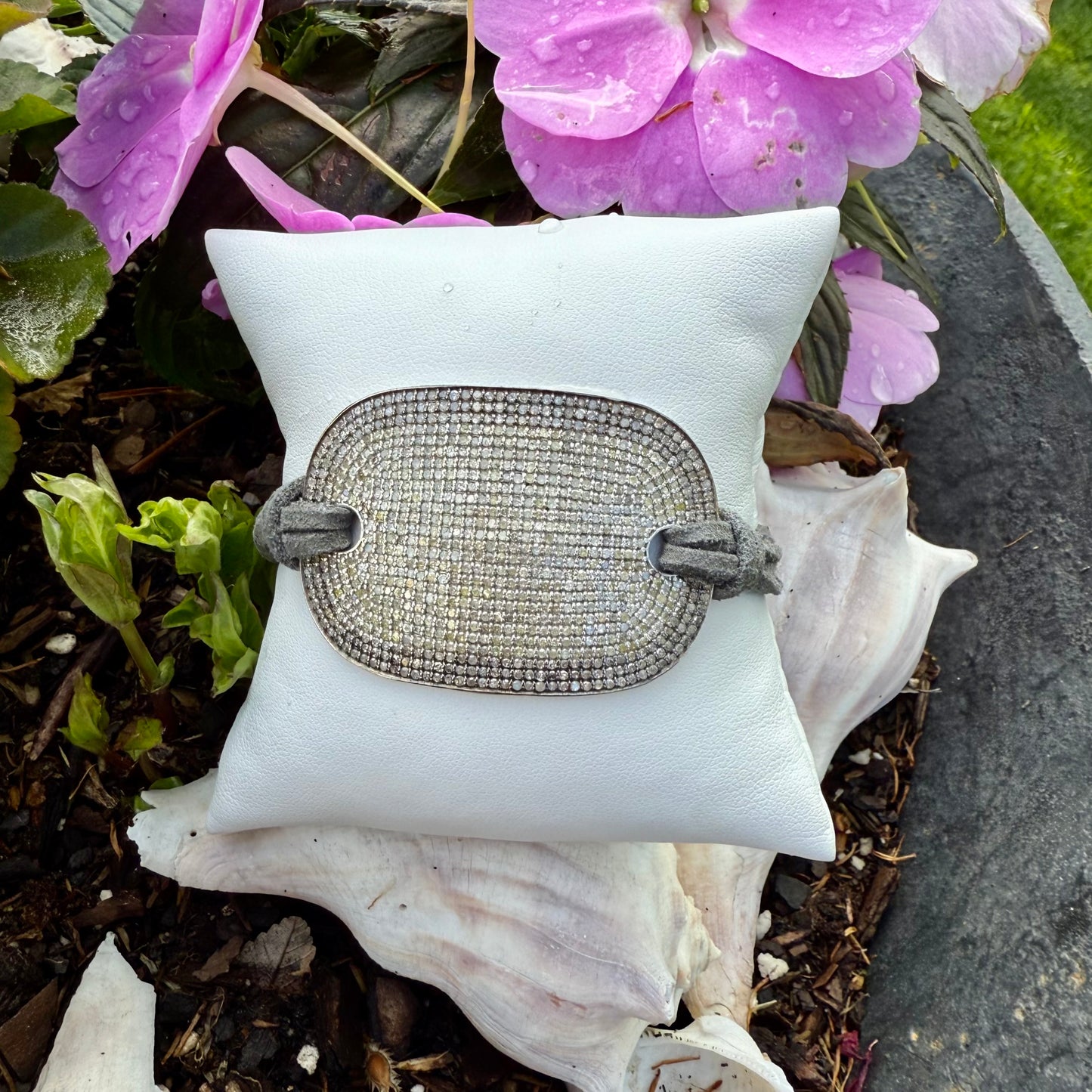 Diamond Oval Cuff
